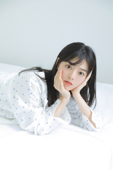 学生和妈妈的朋友详情介绍